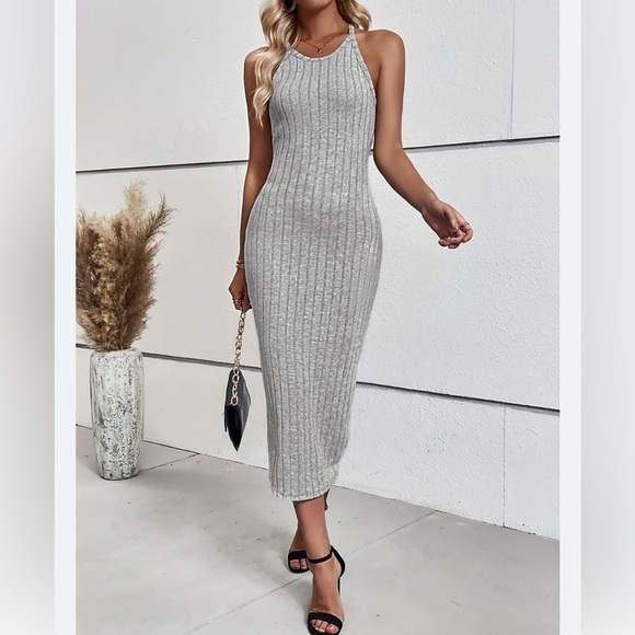 Dresses & Skirts - NWT Womens Gray Halter Ribbed Bodycon Sweater Midi Dress